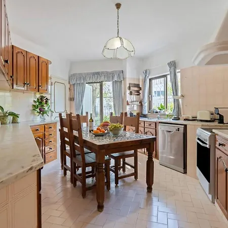 Charming In Algarve Villa *